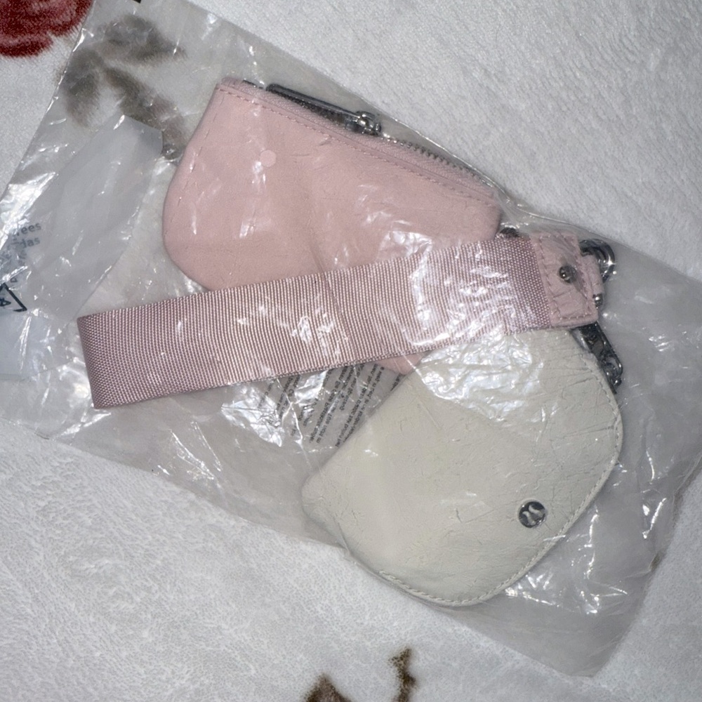 Lululemon Dual Pouch Wristlet
